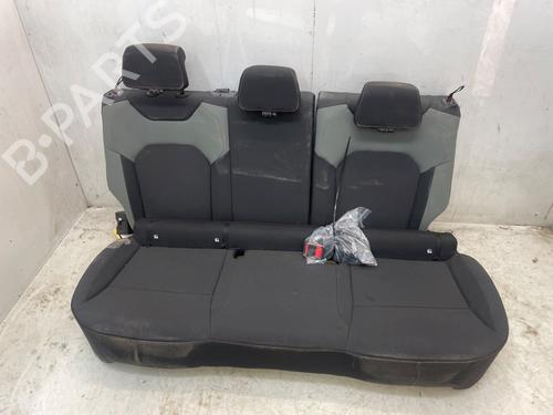Used Rear seat Rear seat 37026200 37026200