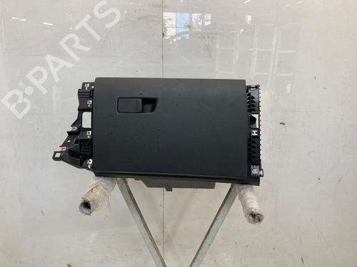 Used Glove box Glove box 34564339 34564339