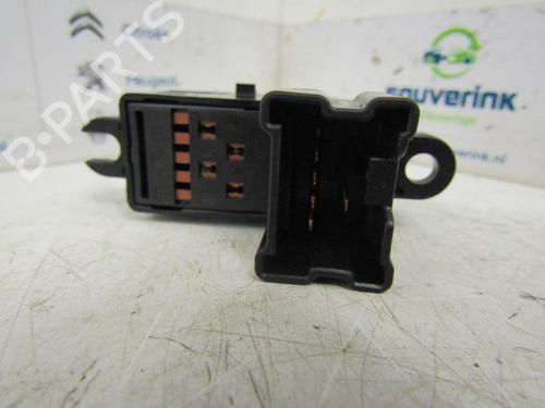 Switch NISSAN NOTE (E11, NE11) 1.6 | BP10782592I30 