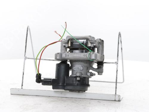 Used Right rear brake caliper Right rear brake caliper FIAT GRANDE PANDA (328) 1.2 Mild Hybrid (325) (110 hp) 33846013 33846013