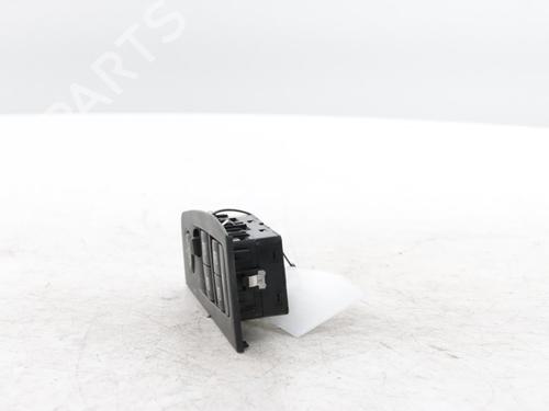 Switch BMW 1 (F40) 118 i | BP34423874I30 - Image 3