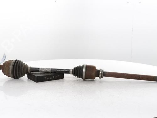 Used Right front driveshaft Right front driveshaft PEUGEOT 508 II (FB_, FH_, F3_) Hybrid 225 (F35GQU) (224 hp) 33813771 33813771