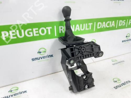 Used Gear lever Gear lever VW TRANSPORTER T6 Van (SGA, SGH, SHA, SHH) 2.0 TDI (150 hp) 40582707 40582707