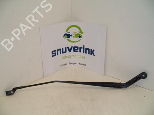 Used Front windshield wiper arm CITROËN JUMPER II Van 2.2 HDi 100 (101 hp) 13187997