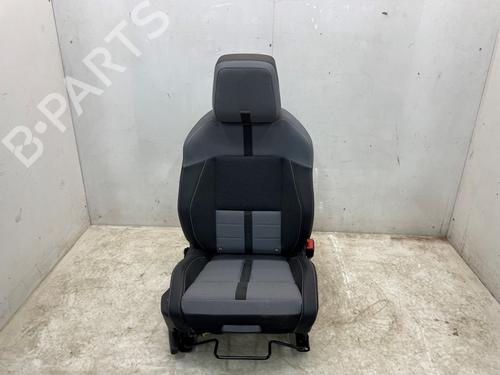 Used Right front seat Right front seat 30758148 30758148