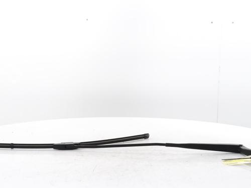 Used Front windshield wiper arm RENAULT MASTER III Van (FV) 2.3 dCi 165 FWD (FV0P, FV0U, FV11, FV12, FV1E) (163 hp) 31592244