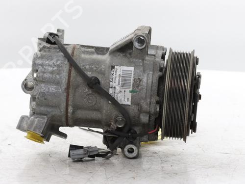 Used AC compressor AC compressor RENAULT CLIO V (B7_) 1.0 TCe 100 (B7MT) (101 hp) 39716822 39716822