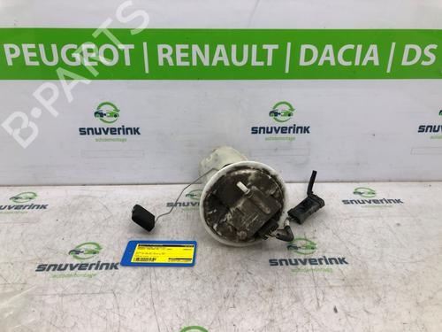 Used Fuel pump PEUGEOT PARTNER Tepee 1.6 VTi (109 hp) 17027465