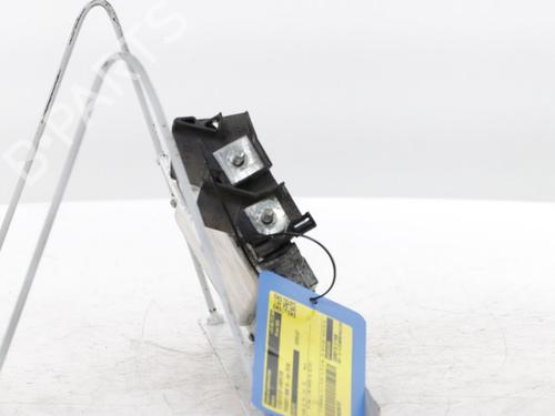 Switch PEUGEOT 3008 II SUV (MC_, MR_, MJ_, M4_) 1.2 THP/ PureTech 130 (MRHNSM, MRHNSU, MRHNSJ, MRHNYW,... | BP30758892I30