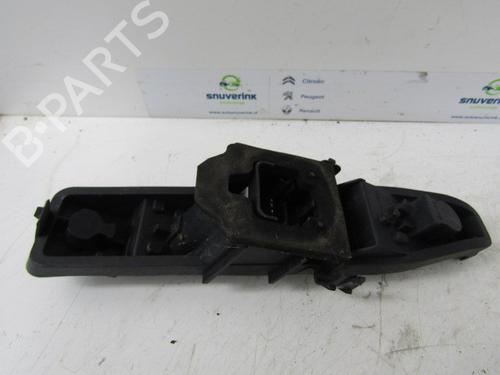 Used Other RENAULT SCÉNIC II (JM0/1_) 2.0 dCi (JM1K) (150 hp) 10785425