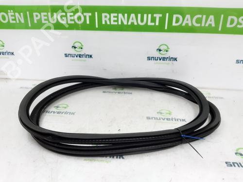 Rubber door seal OPEL CORSA F (P2JO) 1.2 (68) | BP22963219C142 
