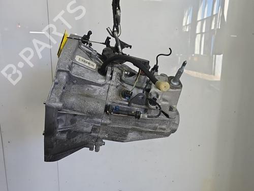 gearbox-renault-express-box-bodympv-2021-29068831 main image