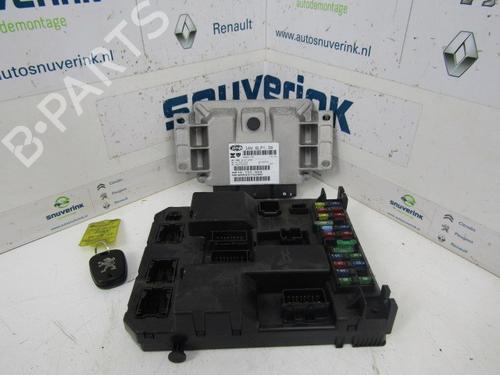 Used Engine control unit (ECU) PEUGEOT 307 SW (3H) 2.0 16V (136 hp) 10797732