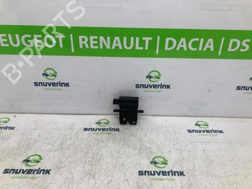 Used Tailgate lock Tailgate lock RENAULT LAGUNA II (BG0/1_) 1.8 16V (BG0B, BG0M) (120 hp) 40577518 40577518