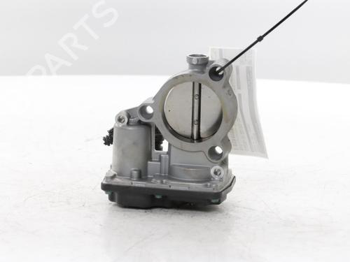 Used Throttle body Throttle body 39211637 39211637