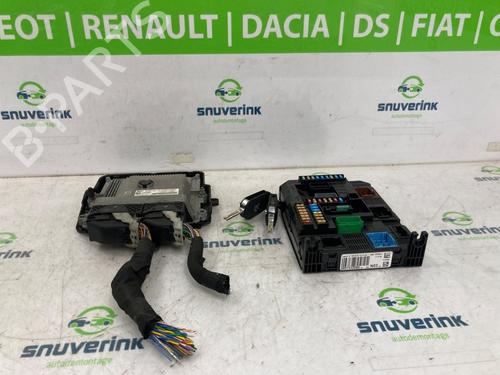 engine-control-unit-ecu-peugeot-2008-i-cu_-2013-25526998 main image