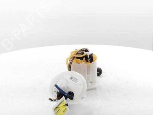 Used Fuel pump Fuel pump BMW 3 (G20, G80, G28) 330 e Plug-in-Hybrid (292 hp) 30185700 30185700