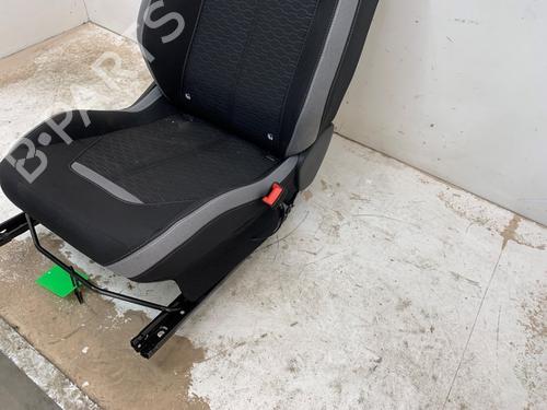 Right front seat OPEL MOKKA 1.2 (76) | BP27688163C16 - Image 3