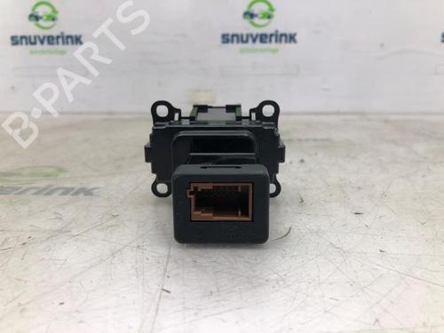 Card reader CITROËN C4 Picasso II 1.6 HDi / BlueHDi 115 | BP40582146E4 - Image 4