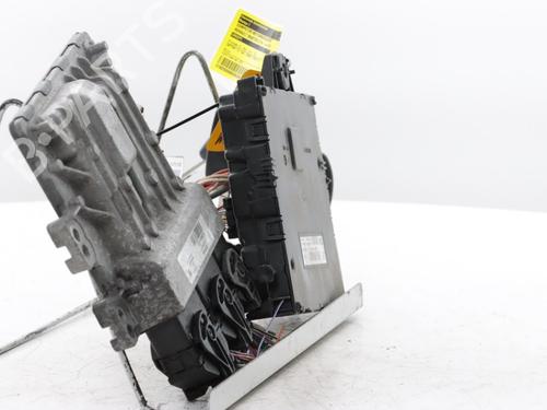 Engine control unit (ECU) RENAULT MASTER III Van (FV) 2.3 dCi 130 FWD (FV0M, FV0Y, FV0J, FV02, FV03) | BP39618953M57 - Image 9