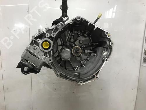 Used Gearbox Gearbox DACIA BIGSTER 1.2 TCe 140 (RYMH) (140 hp) 40585320 40585320