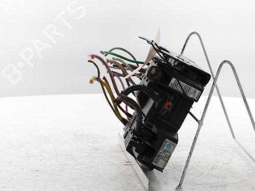 Fuse box CITROËN C4 Picasso II 1.2 THP 130 | BP34566711E1 - Image 3