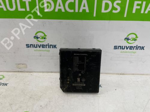 Fuse box RENAULT MEGANE IV Hatchback (B9A/M/N_) 1.6 TCe 205 (B9MV) | BP25884839E1 