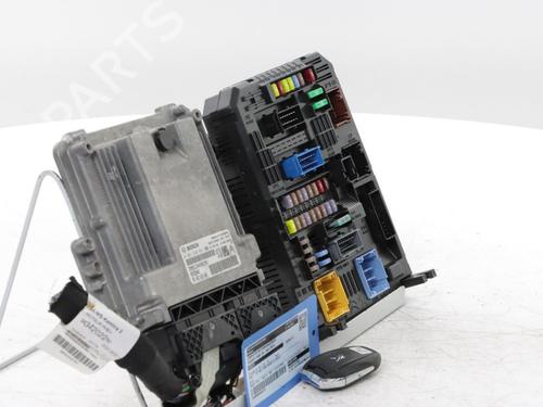 Engine control unit (ECU) PEUGEOT 3008 II SUV (MC_, MR_, MJ_, M4_) Hybrid | BP30186502M57 