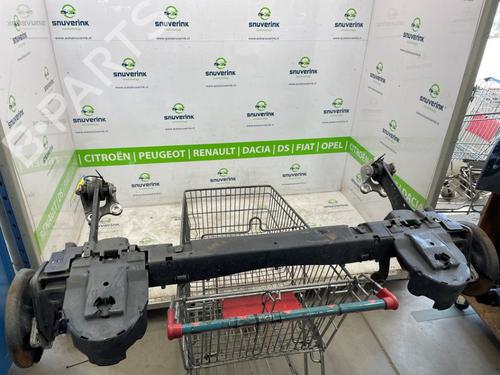 Used Rear axle PEUGEOT 208 II (UB_, UP_, UW_, UJ_) e-208 (136 hp) 25884804
