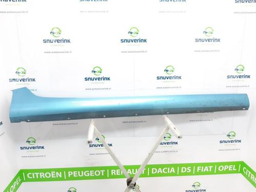 right-sideskirt-renault-zoe-hatchback-van-bfm_-electric-bfmf-64196059r-2019-10802678 main image