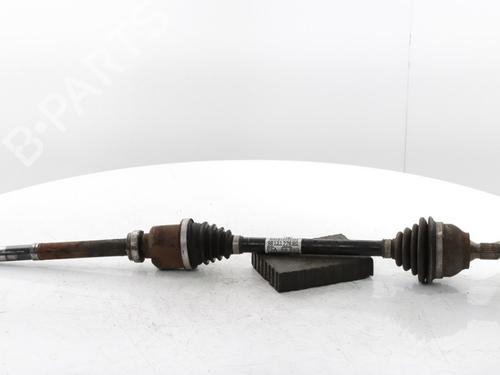 Used Right front driveshaft OPEL CROSSLAND X / CROSSLAND (P17, P2QO) 1.2 (75) (110 hp) 30185739