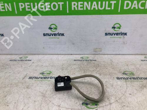 Used Antenna/Base RENAULT CLIO V (B7_) 1.0 TCe 90 (B7MT) (91 hp) 22600073
