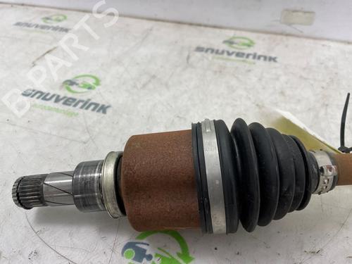 Left front driveshaft DACIA SANDERO III 1.0 TCe 90 | BP25828942M38 - Image 2
