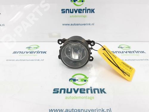 right-front-fog-light-renault-twingo-ii-cn0_-12-16v-cn04-cn0b-8200074008-2007-10801580 main image