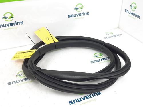Used Rubber door seal RENAULT CLIO IV (BH_) 0.9 TCe 90 (BHNF, BHMA, BHMH, BHJK, BHJR) (90 hp) 13194026