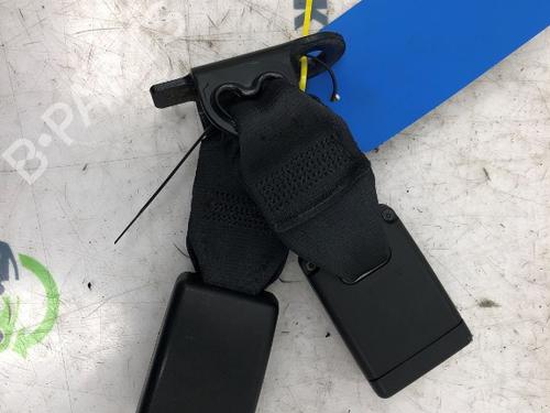 Used Seat buckle PEUGEOT 208 I (CA_, CC_) 1.2 VTI 82 (82 hp) 19413335