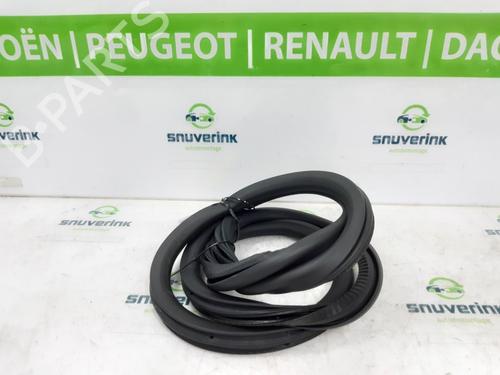Rubber door seal PEUGEOT 208 II (UB_, UP_, UW_, UJ_) e-208 | BP19258447C142 