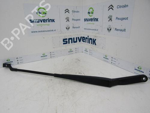 Used Front windshield wiper arm PEUGEOT 308 I (4A_, 4C_) 1.6 16V (120 hp) 24163083