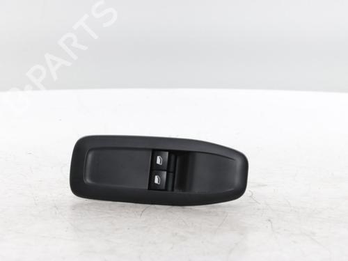 Commutateur PEUGEOT 208 I (CA_, CC_) 1.0 VTi (68 hp) 31960684