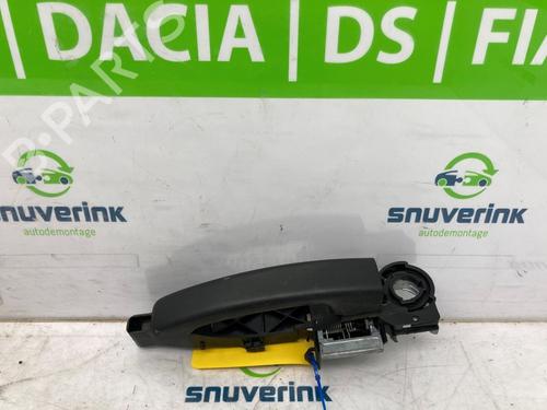 handtag-udvendig-renault-trafic-iii-van-fg_-16-dci-115-fgmd-806075481r-806079208r-806075522r-2014-21193313 main image