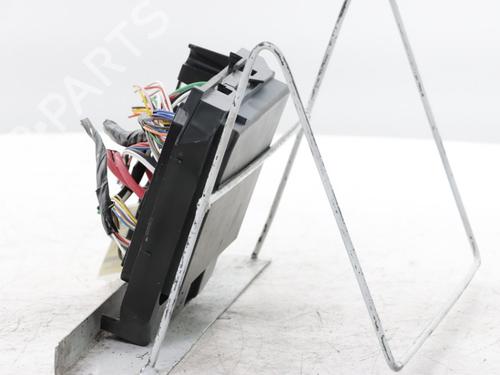 Fuse box RENAULT ARKANA I (LCM_, LDN_) 1.3 TCe 160 (LDN1) | BP33845880E1 - Image 4