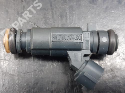 injector-peugeot-2008-i-cu_-12-vti-9676017480-0280157127-2013-10794289 main image