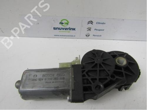 Used Electronic module Electronic module PEUGEOT 307 CC (3B) 2.0 16V (136 hp) 40593286 40593286