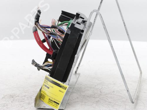 Fuse box RENAULT ARKANA I (LCM_, LDN_) 1.3 TCe 160 (LDN1) | BP34565093E1 - Image 3