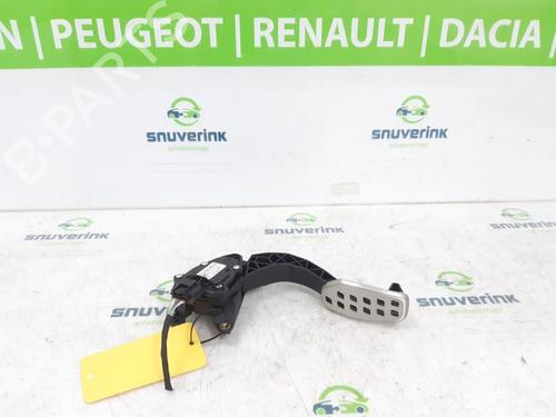 Pedal RENAULT ARKANA I (LCM_, LDN_) 1.3 TCe 160 (LDN1) (158 hp) 23123285