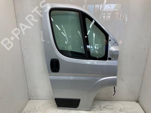 Used Right front door FIAT DUCATO Van (250_) 120 Multijet 2,2 D (120 hp) 29426743