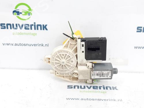 Used Electronic module RENAULT MEGANE III Grandtour (KZ0/1) 1.5 dCi (KZ09, KZ0D, KZ1G, KZ29, KZ14, KZ1W, KZ10, KZ1F,... (110 hp) 13193797
