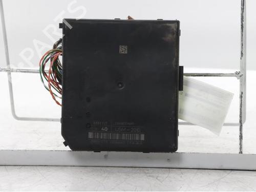 fuse-box-opel-movano-b-van-x62-2010-31960196 main image