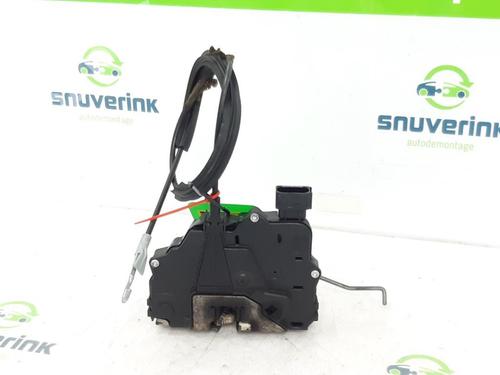 Used Front right lock OPEL CORSA D (S07) 1.4 (L08, L68) (90 hp) 18869580