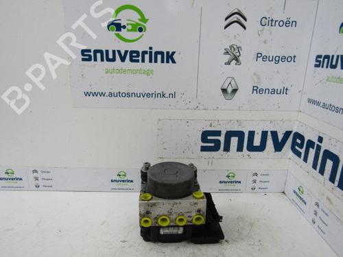 Used ABS pump RENAULT CLIO III (BR0/1, CR0/1) 1.2 16V (BR02, BR0J, BR11, CR02, CR0J, CR11) (75 hp) 12831791